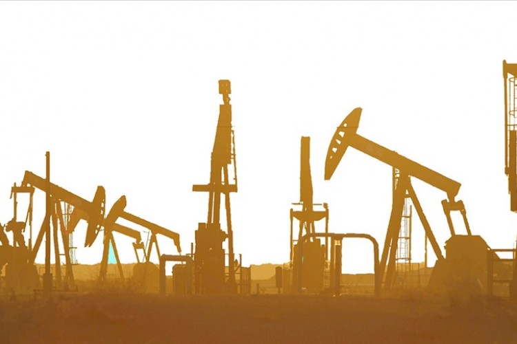 OPEC+ grubundan üretim kesintisini 1 yıl daha uzatma kararı