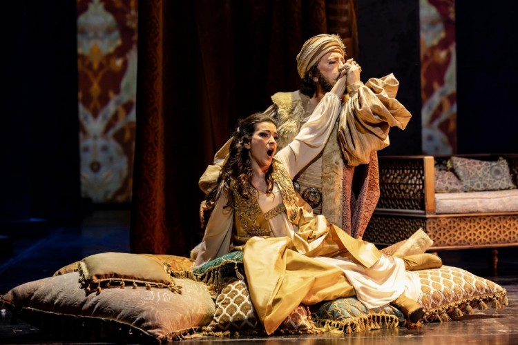 Görkemli Prodüksiyonu ile II. Mehmet (Maometto II) Operası, Prömiyer Yaptı