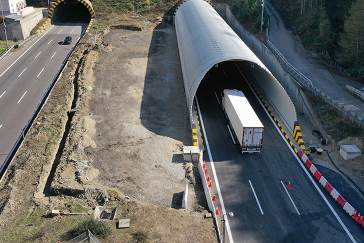 Bolu Dağı Tüneli heyelanlara karşı güçlendirme amacıyla uzatılacak