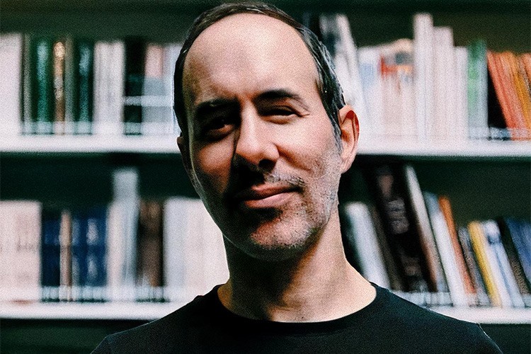 Ödüllü yazar Adam Fawer, Ankara ve İstanbul turnesine çıkıyor