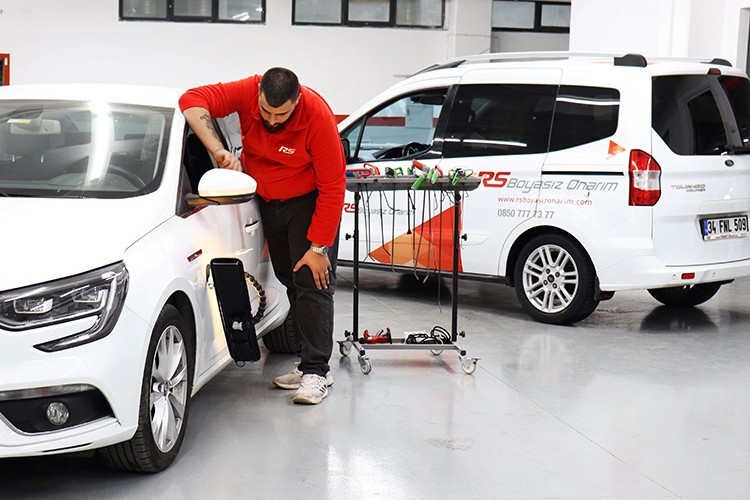 Yemek sipariş eder gibi kapıda araç onarımı