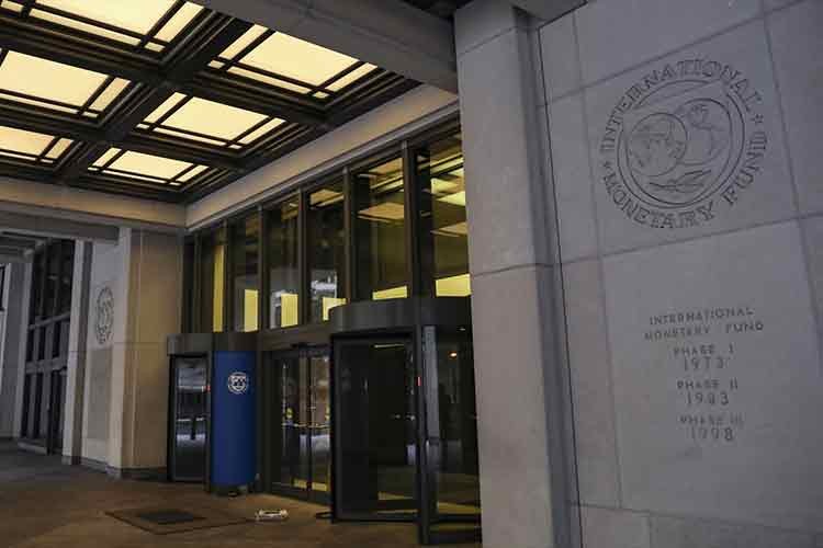 IMF, Çin'e ilişkin büyüme tahminini yükseltti