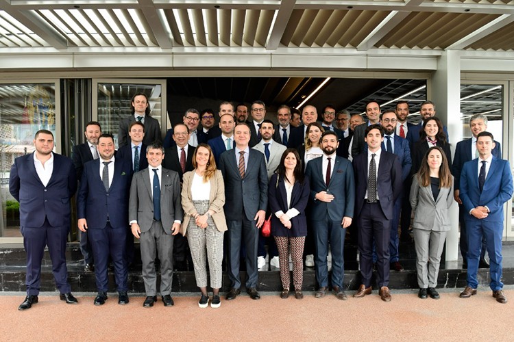 İtalya Genç Armatörler Grubu DTO'yu ziyaret etti