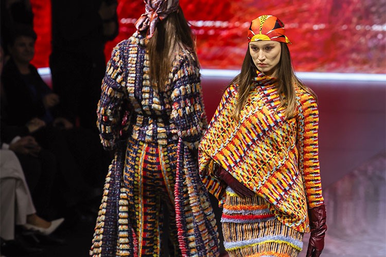 Türk kumaşı 'tasarım' ile zirveye çıkıyor