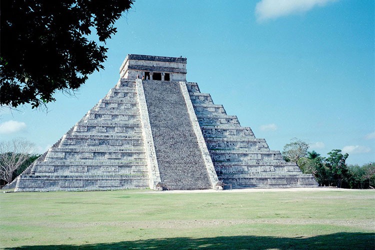 Maya Rönesansı projesiyle turizme katkı sağlamayı amaçlıyor