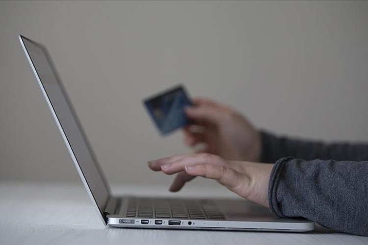 Elektronik ödeme sistemlerindeki istismarların hukuki boyutu masaya yatırıldı