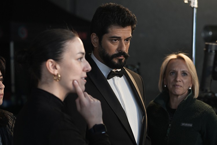 Türkiye'nin ilk dijital bankası Hayat Finans'ın Reklam Filmi ve Kamera Arkası Görüntüleri