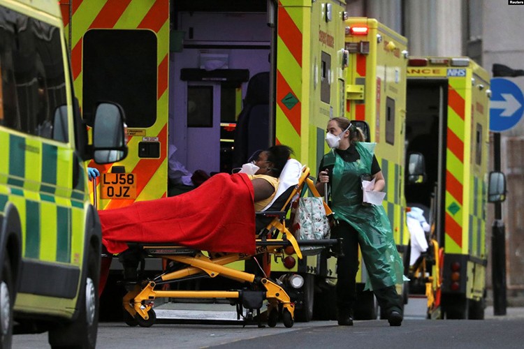 Avrupa'da sınırlar kapanıyor