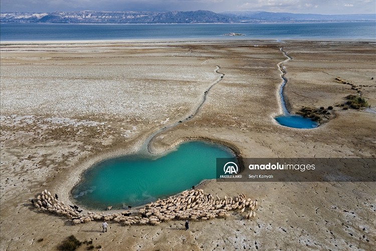 Kuraklık riski altındaki Burdur Gölü için eylem planı açıklanacak
