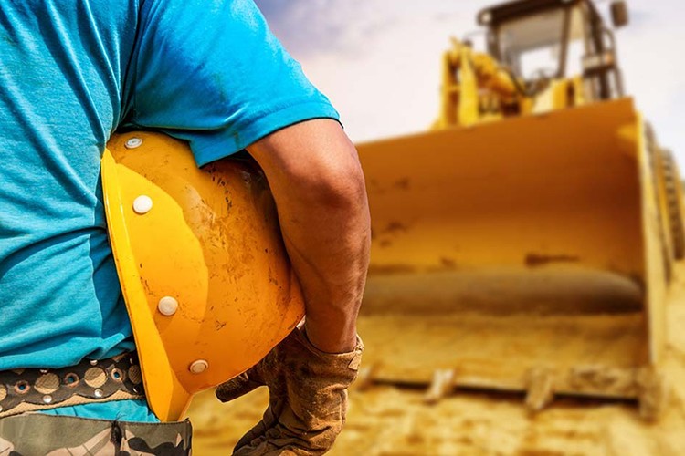 Türkiye iş makineleri sektörü hız kesmedi,