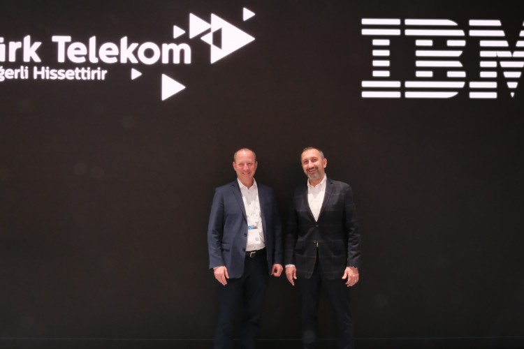 Türk Telekom'dan IBM iş birliği ile dijital dönüşüm hamlesi!