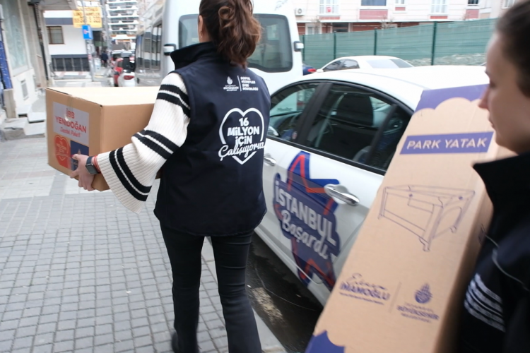 İBB'DEN YENİDOĞAN DESTEK PAKETİ