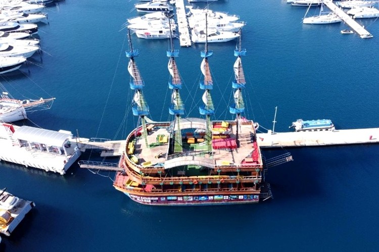 Denizciler turizmden ümitli