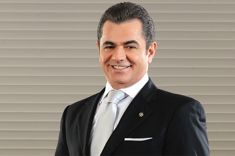 DenizBank Genel Müdürü Hakan Ateş görevini bıraktı