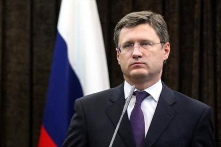 "OPEC+ piyasalarda dengesizlik halinde petrol üretimini kısabilir"