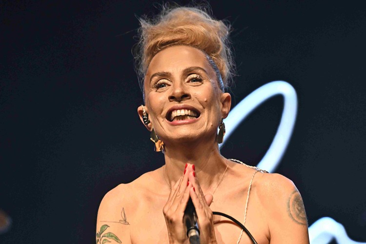 Zeynep Casalini: Müziğe hiç ara vermedim