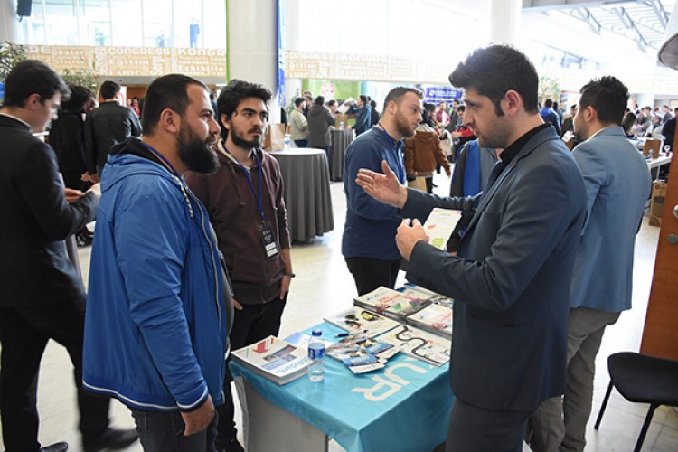 'İşini Şansa Bırakma Zirvesi'