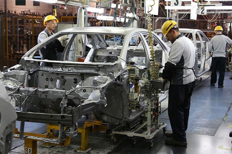 Otomotiv üretimi yüzde 7 geriledi