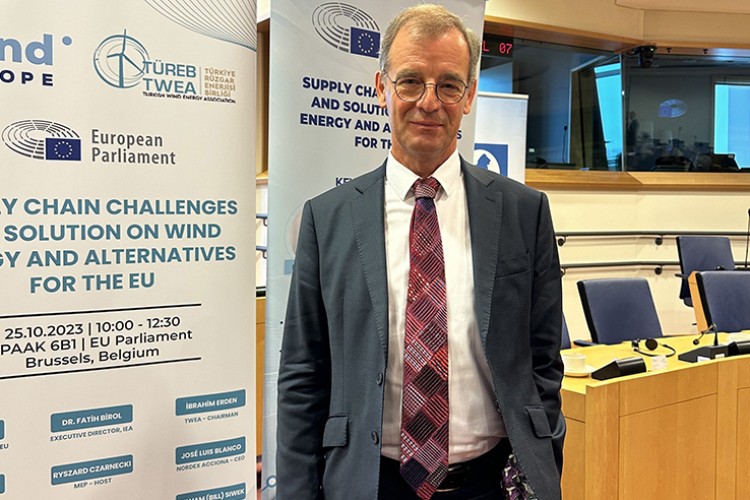 Rüzgar enerjisi ekipman tedarikini 500 milyon avroya çıkarmayı planlıyor