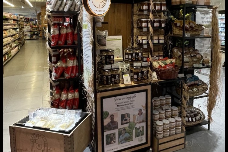 MACROCENTER'DAN KADIN KOOPERATİFLERİNE DESTEK: DAYANIŞMA KÖŞESİ