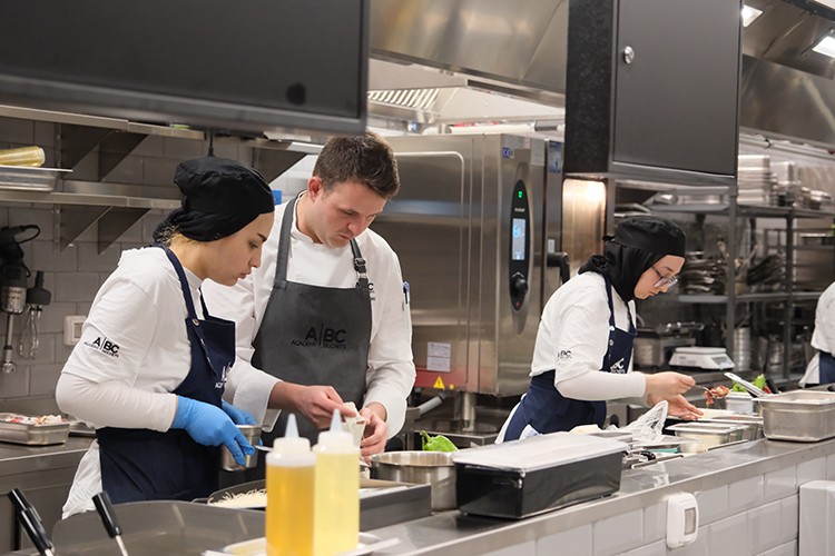 Academy BigChefs İlk Mezunlarını Verdi
