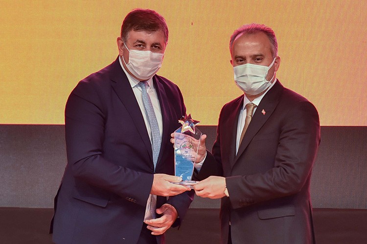 İHA ile tespit etti, Bursa'ya ödül getirdi