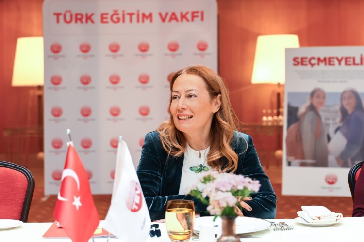 Türk Eğitim Vakfı: Başarılı Bir Gencin Umudunu Kırmayı 
