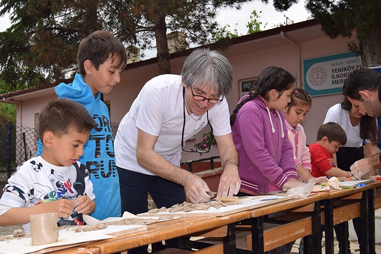 1.989 çam ağacı kesilmekten kurtarıldı