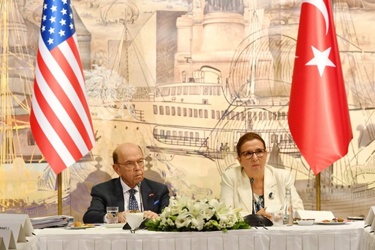 Özel sektörle buluştu