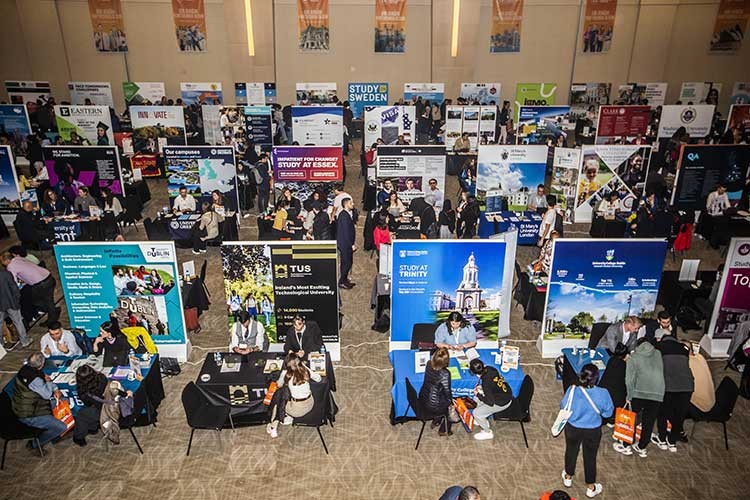 AKARE yurtdışı eğitim fuarları başlıyor