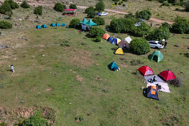 Bingöl'de "Baba-Çocuk Doğa Kampı" düzenlendi