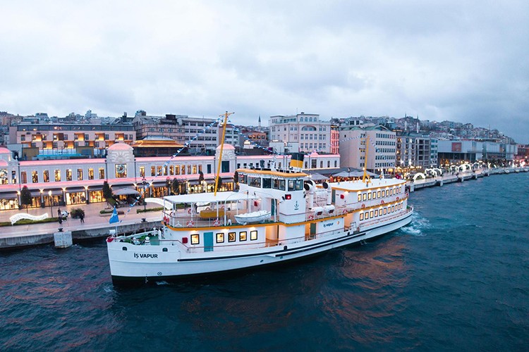 İş sanat öğrenme programlarının yeni durağı: İş Vapur