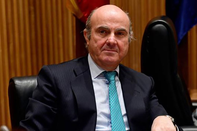 "Ekonomik belirsizlik arttı"