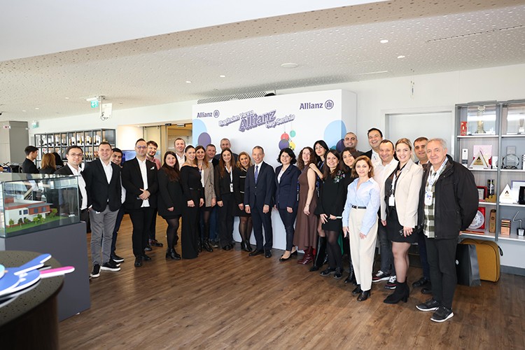 Allianz Türkiye BES müşterilerini ağırladı