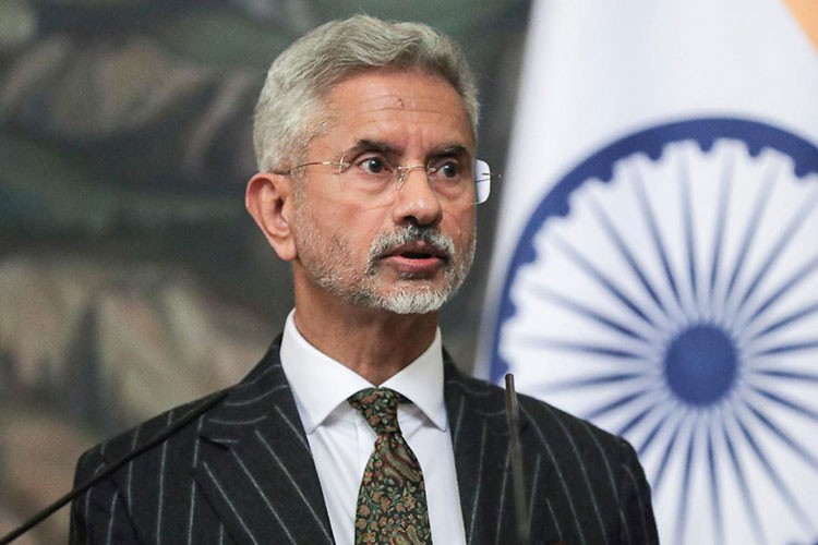 "Rusya'dan petrol alımı eleştirilerine yanıt"