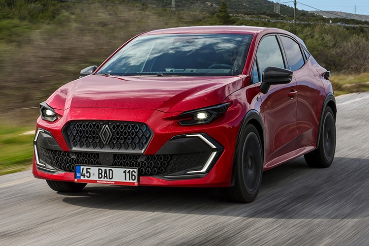 Mais'ten güçlü başlangıç