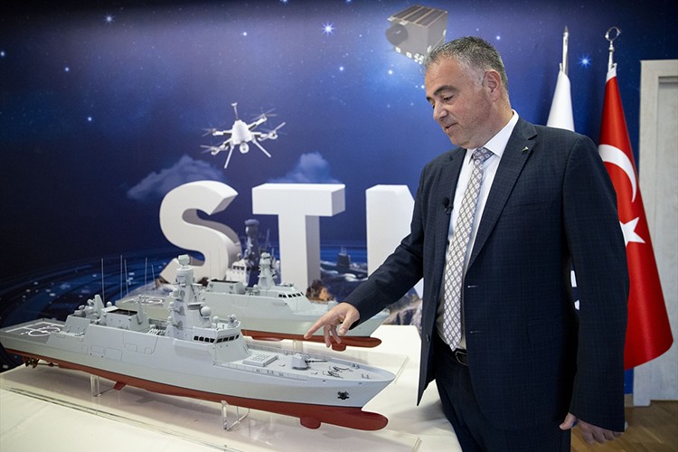 Türk savaş gemileri emin ellerde