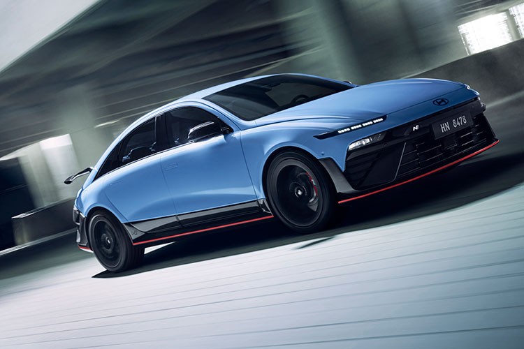 Hyundai IONIQ 6 N, yüksek performansa yeni bir standart getiriyor