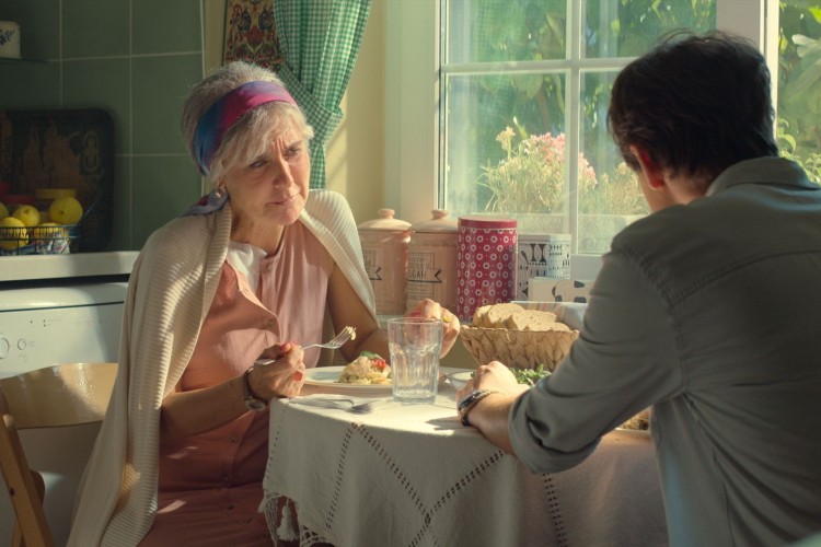 Meryem Uzerli RU dizisiyle 24 Mayıs'ta GAİN'de!