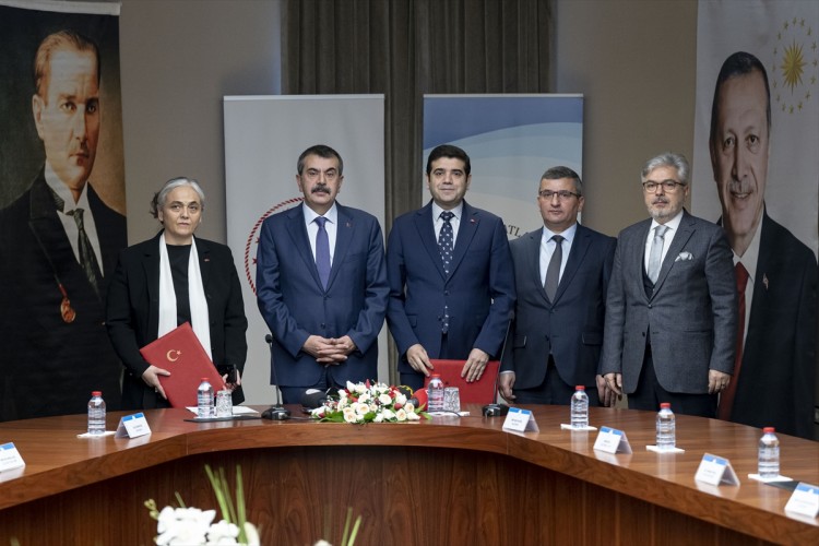 Türkiye'nin ilk güzel sanatlar okulu açılacak