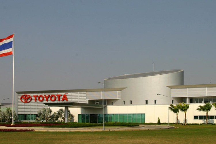 Toyota küresel üretimini yüzde 15 düşürecek