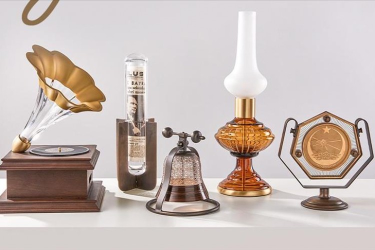 Şişecam Gururla Koleksiyonu tanıtıldı