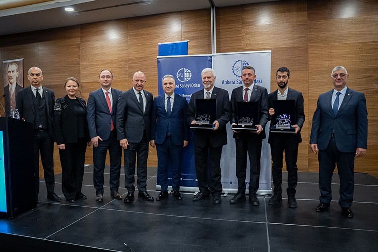 ASO Elektronik Sektörü Ödülleri sahiplerini buldu