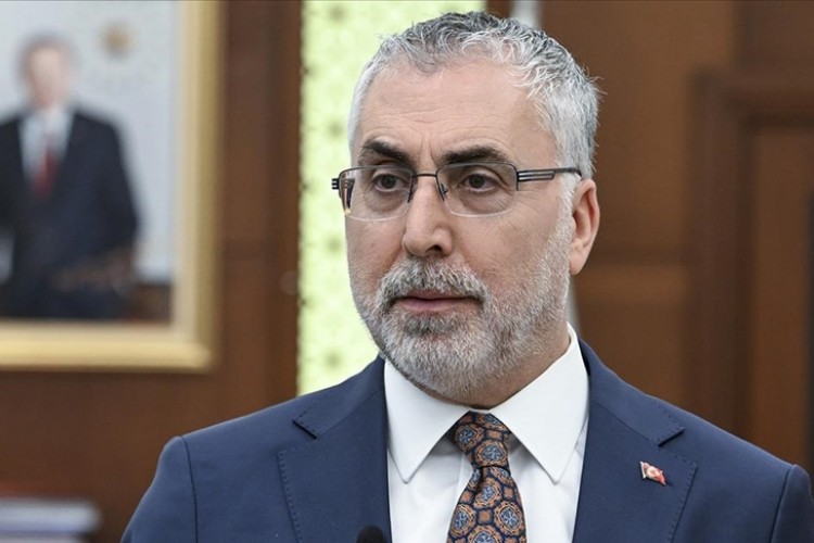 'Eğitimli çocuk bakıcısı' desteğine 2 günde 12 bin 246 kişi başvurdu