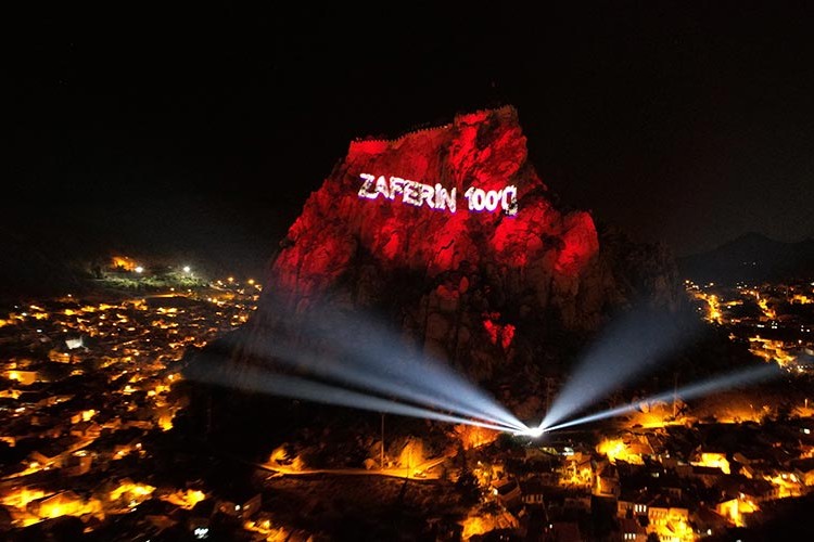 Zaferin 100. Yılı Coşkuyla Kutlandı