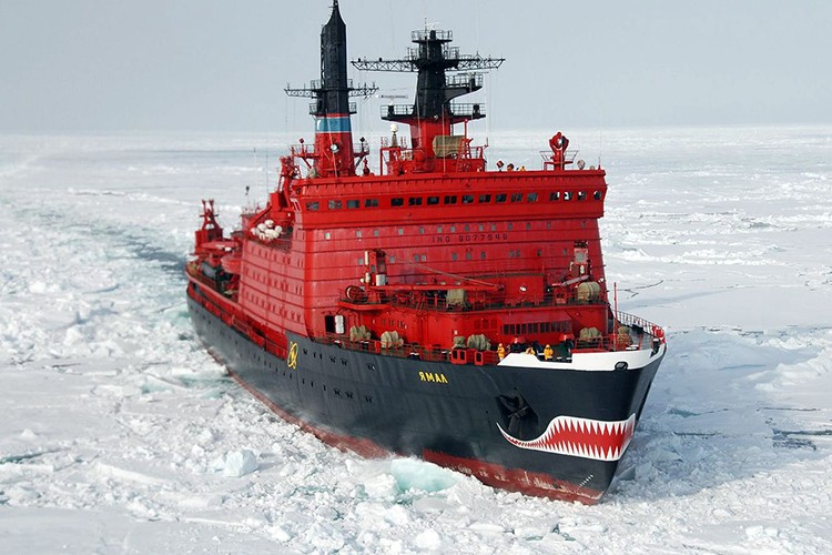 Bilgi Buzkıranı Kuzey Kutbu'ndan döndü