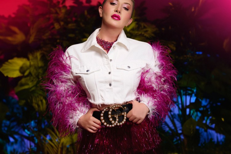 Bahar Gelir'den yılın hiti