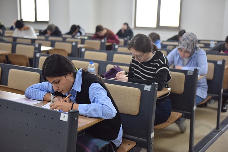 Yıldırım'dan gençlere TYT desteği