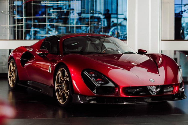 Bir ikon yeniden sahneye çıkıyor