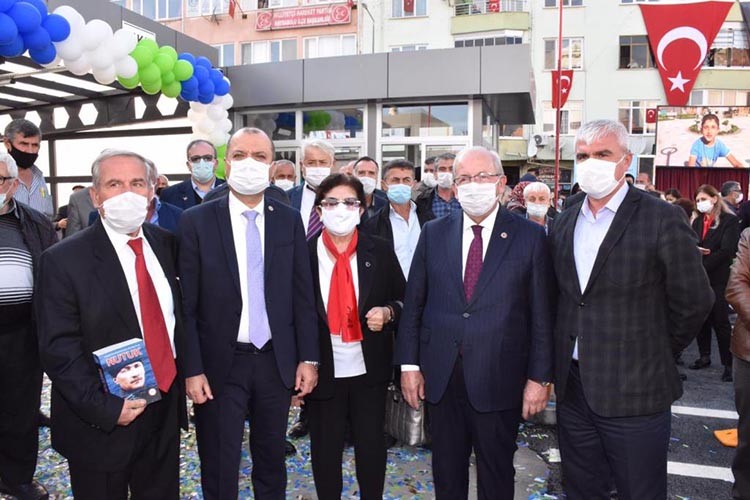 Özel günde büyük açılış